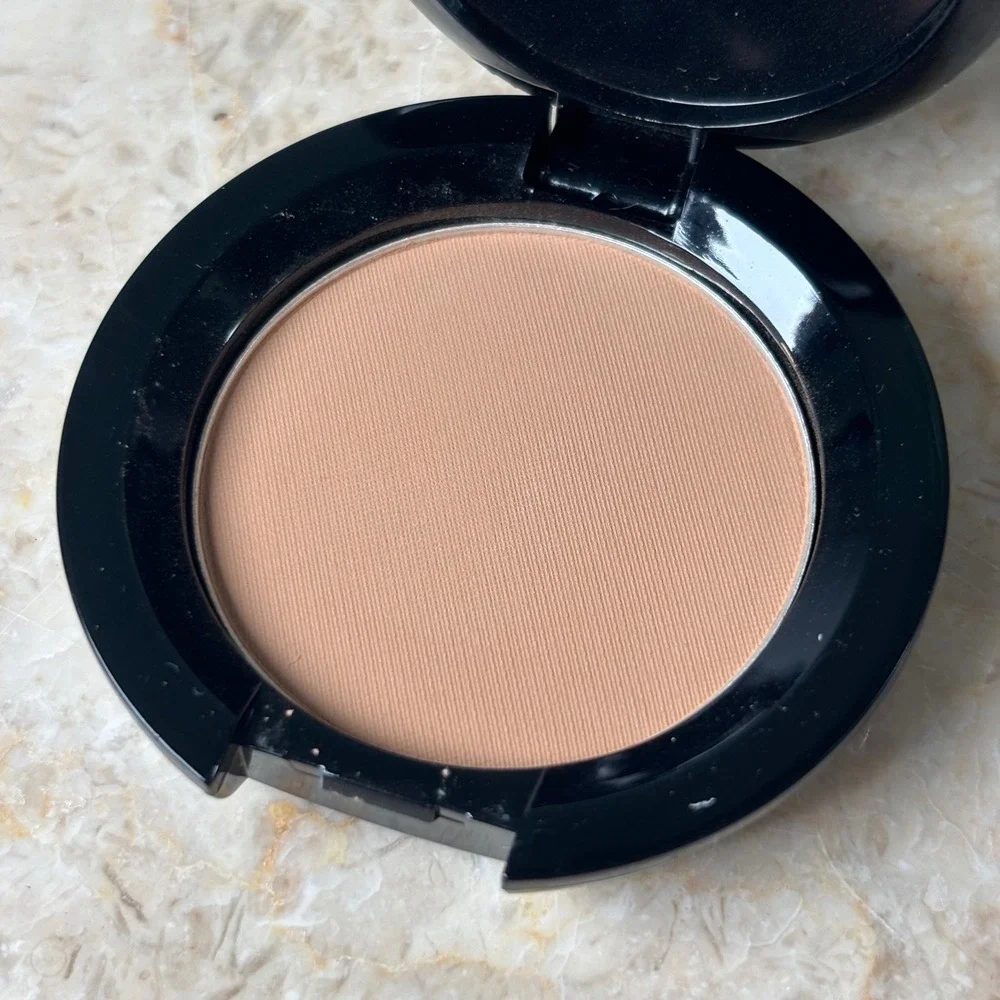 V Kosmetik Translucent Powder C6 Warm Yellow 3g Pressed Setting Matte Compact